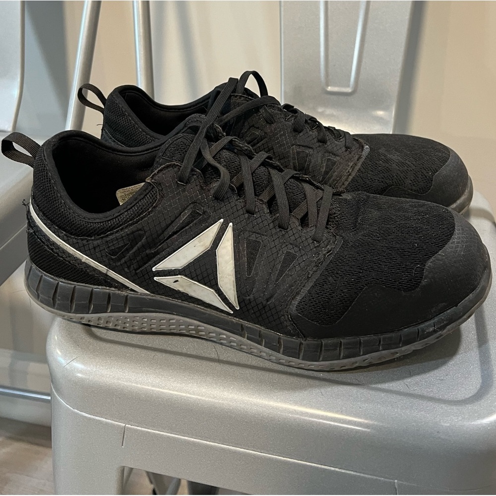 Reebok steel toe work shoes